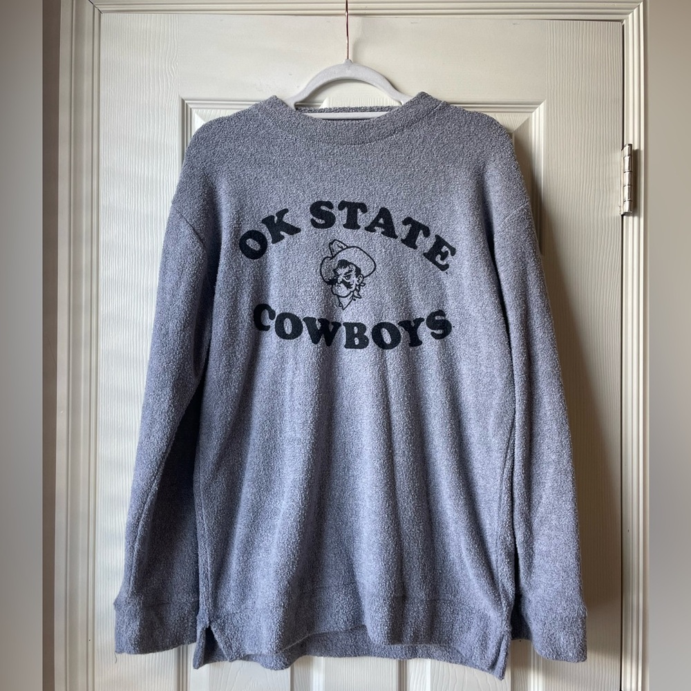 Oklahoma State University Cowboys Sweater - Women’s Size Medium